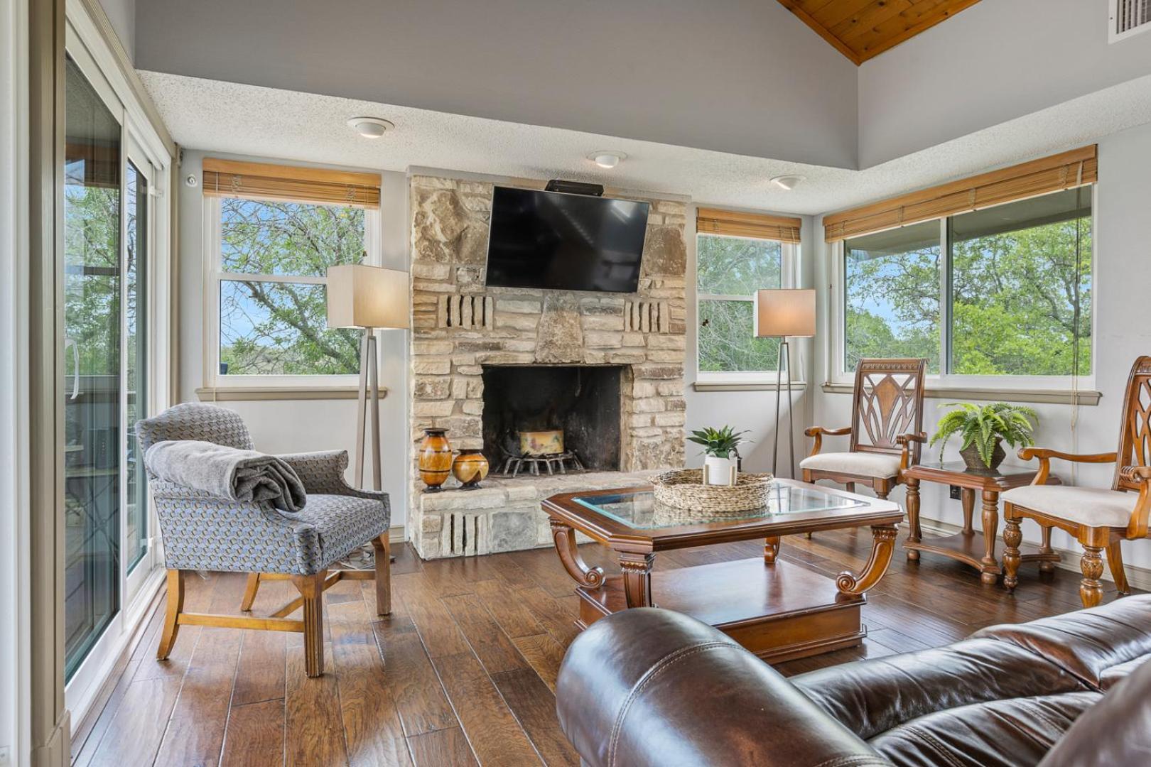 Wine Country Retreat - With A Lake View! Spicewood Dış mekan fotoğraf